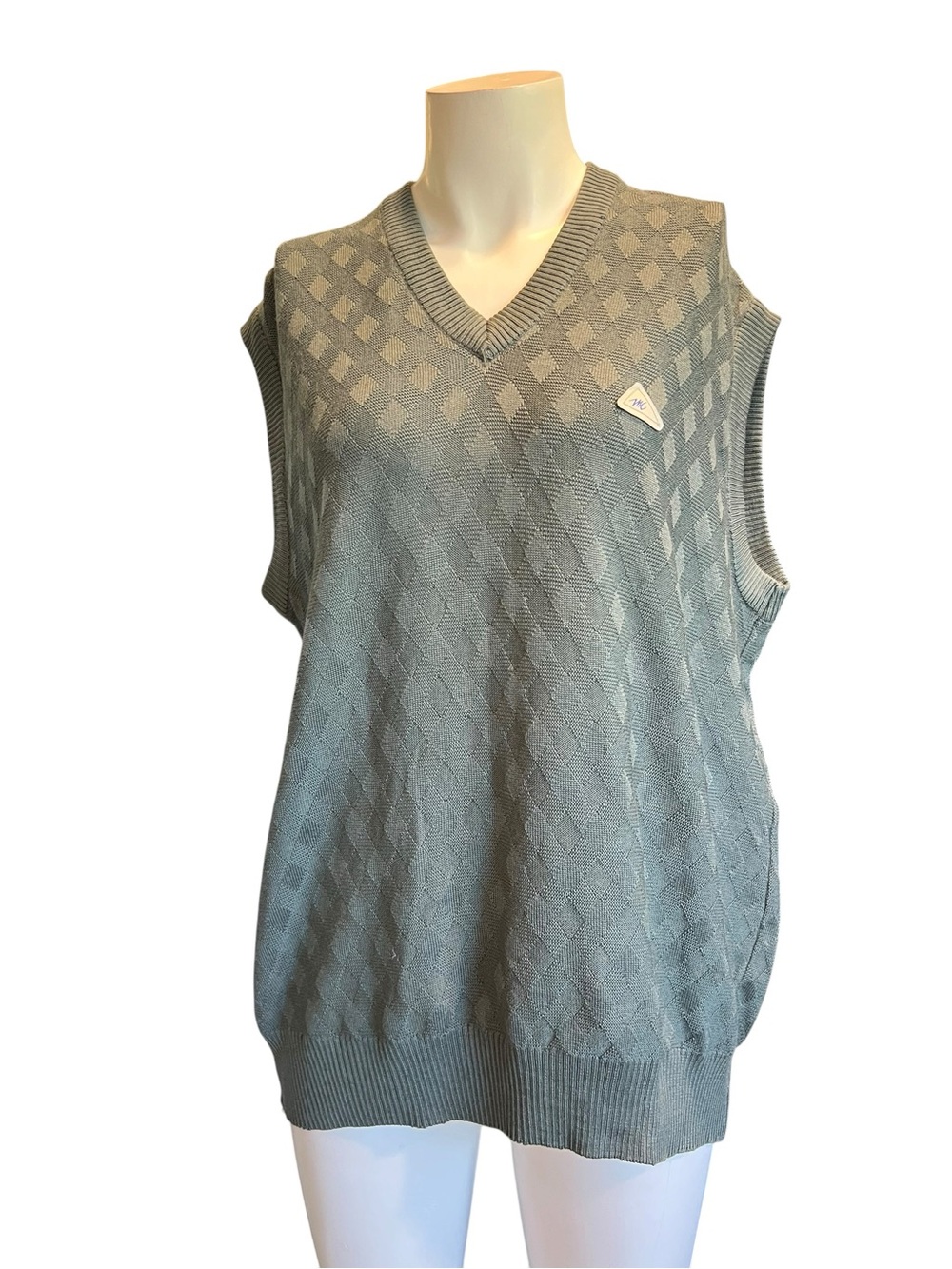 Montecarlo Sleeveless V-Neck Diamond Knit Sweater Vest - Sage Green